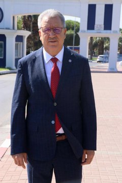 Ege Üniversitesi Rektörü Prof. Dr. Budak'tan yüz yüze eğitim öncesi öğrencilere aşı olun çağrısı