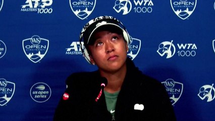 오사카 나오미, 3달 만의 기자회견서 '눈물 펑펑' / YTN