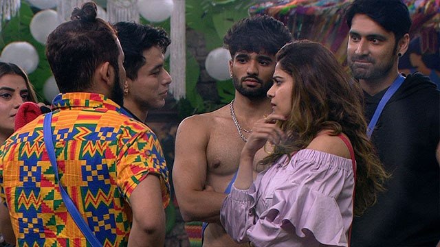 Bigg Boss OTT: Shamita Shetty and Pratik Sehajpal heated fights on house duties Watchout | FilmiBeat