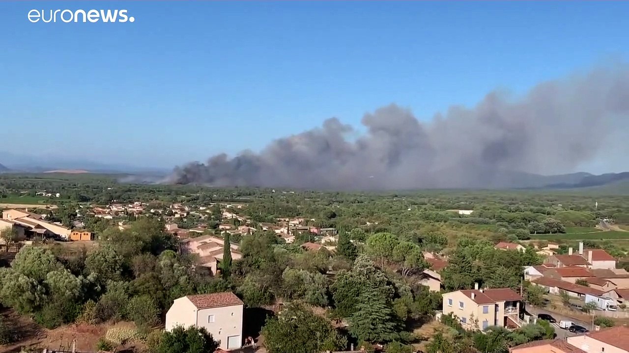 Feuer nahe Côte d'Azur: Es brennt im Hinterland von Saint-Tropez