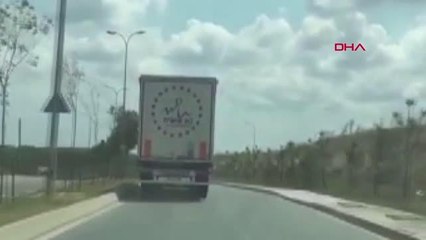 Trafikte tartıştığı araca çarpan kamyon sürücüsü yakalandı