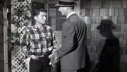 Father Knows Best Season 3 Episode 37 Shoot for the Moon