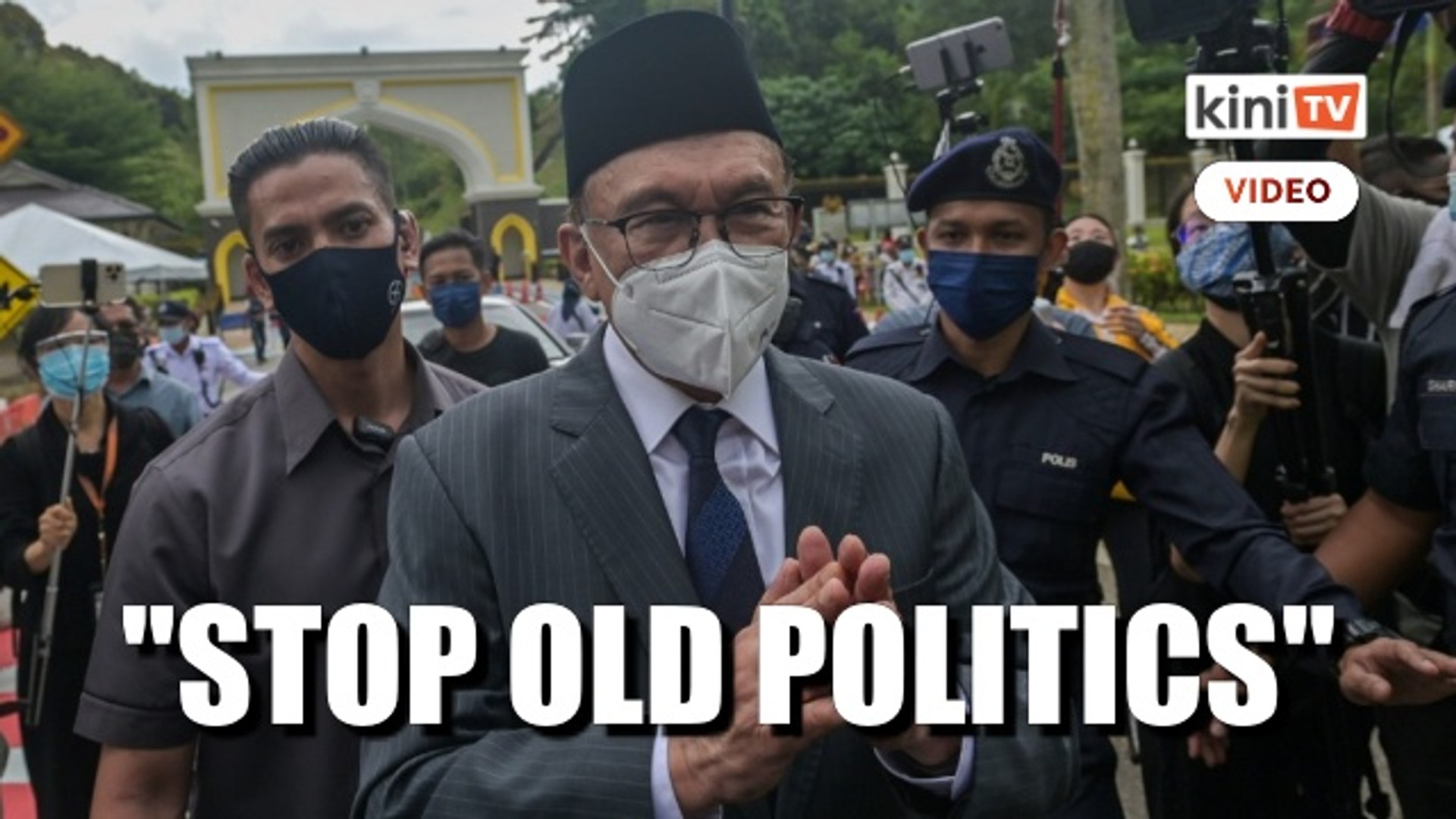 ⁣Anwar: Political leaders agree to stop old politics