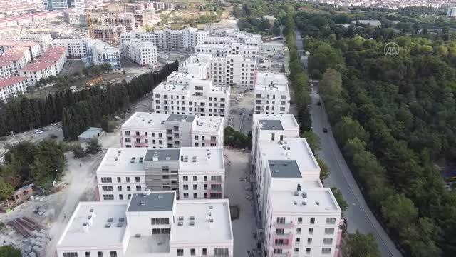 Son dakika... Esenler'de kentsel dönüşüm kapsamında inşa edilen konutların hak sahipleri belirlendi (2)