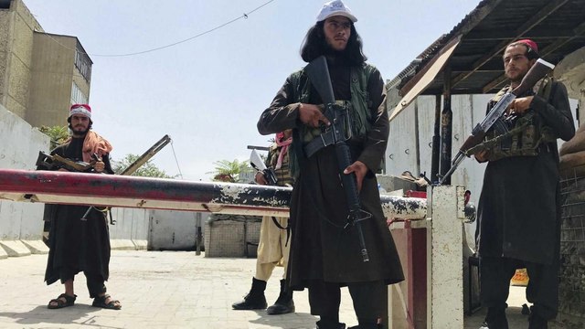 How did the Taliban overpower the 3.5 lakh Afghan army?