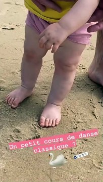 Lorie Pester partage une tendre vidéo de sa fille Nina à la plage, avec son papa.
