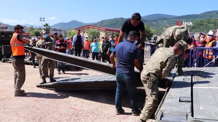 Bakan Karaismailoğlu: “Hedefimiz kalıcı köprülerin 2 ay içerisinde bitirilmesi”