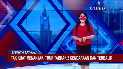 Truk Tronton Bermuatan Limbah Terguling di Jalan Raya Purwakarta-Bandung
