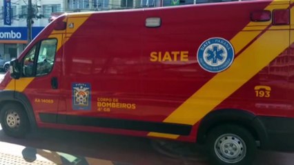 Jovem torce o tornozelo ao descer de ônibus e Siate é mobilizado ao Centro