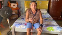 Com braço quebrado e abandonada pelo filho, idosa chora pedindo ajuda em Cajazeiras