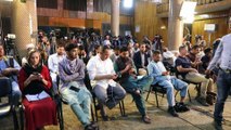 Talibãs dão conferência de impresa com garantias à comunidade internacional
