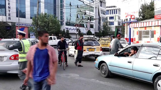 - Taliban’ın kontrolü ele aldığı Kabil sokakları görüntülendi