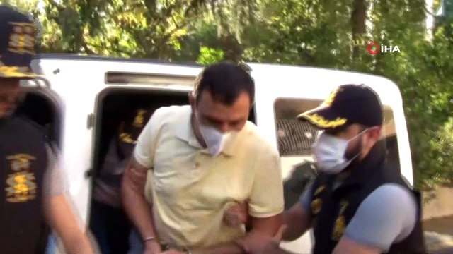 Kastamonu'nun Bozkurt ilçesinde selde çöken 8 katlı Ölçer Apartmanının müteahhidi Mehmet Özken Esenyurt’ta gözaltına alındı.