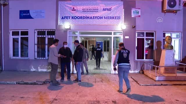 KASTAMONU - İçişleri Bakanı Soylu, Bozkurt'ta Afet Koordinasyon Merkezi'ndeki toplantıya katıldı