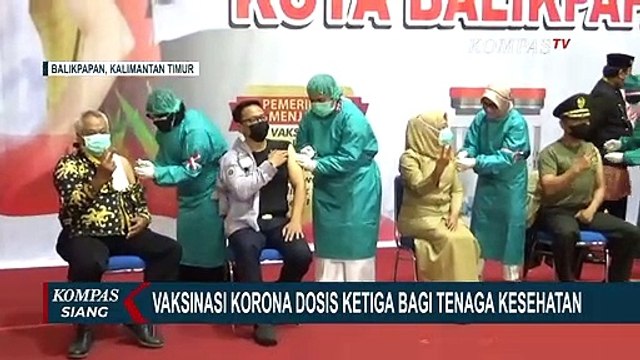 Lebih dari 300 Nakes di RSUD Kabupaten Indramayu Disuntik Vaksin Covid-19 Dosis Ketiga