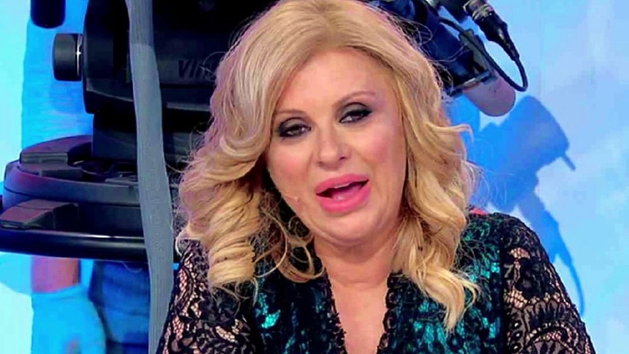 “È una furia, non lo accetta”. Tina Cipollari contro l’ex marito Kikò Nalli, tutto saltato in famiglia
