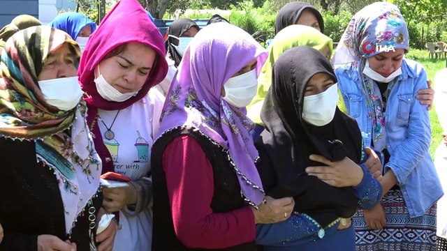 Samsun’da kızını isteyen akrabası tarafından öldürülen kadın defnedildi
