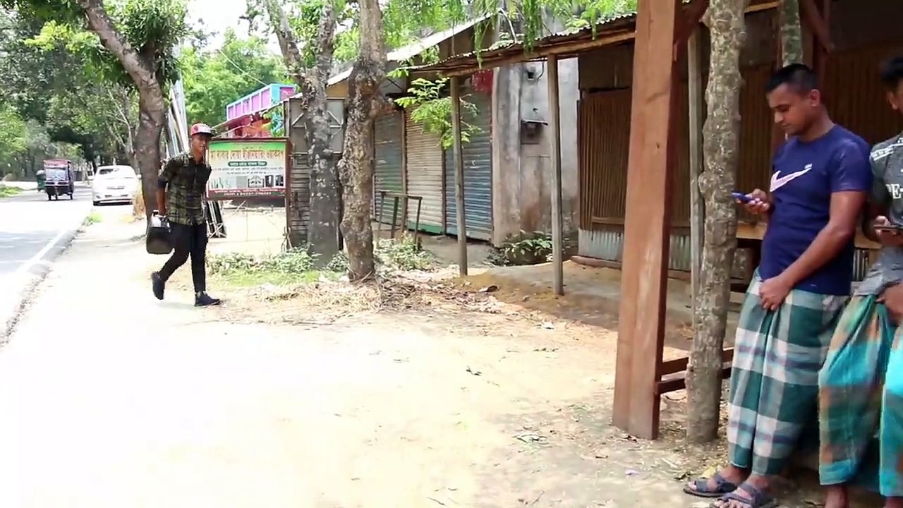 fake firing prank|| Fake gun shot prank on public reaction|| must stop#fake firing prank #Fake Gun