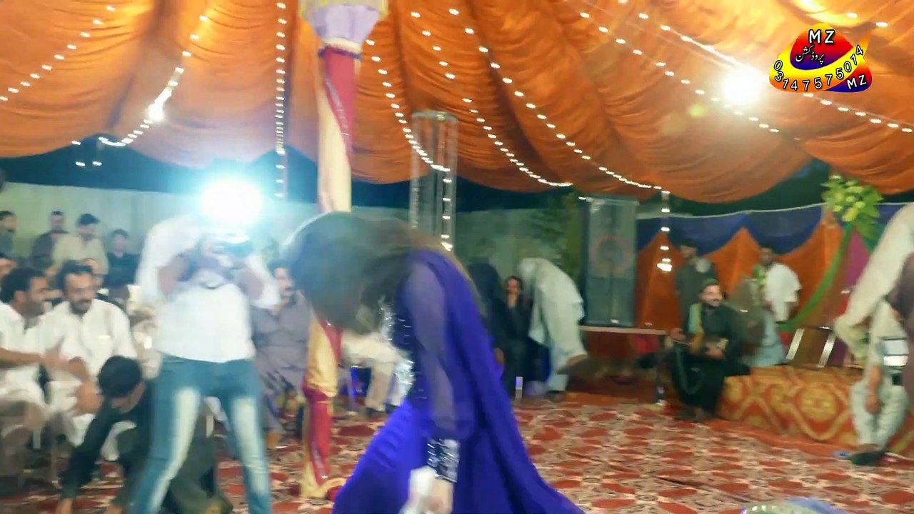 Har Dil Jo Pyaar Karega Madam Mehiky Khan  Amzaing Dance Performance