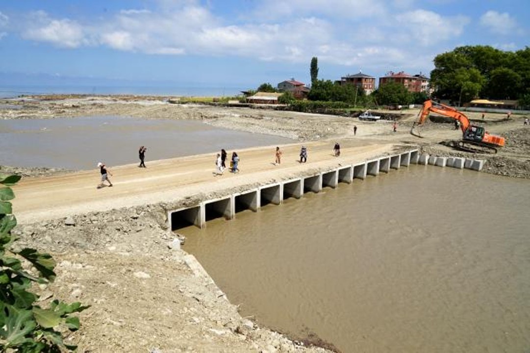 Kastamonu ve Sinop'u birbirine bağlayan köprü yeniden açıldı