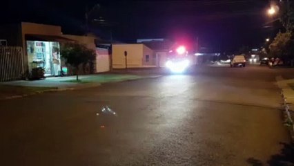 Ciclista sofre queda no Universitário, é atendido, mas recusa ser levado ao hospital