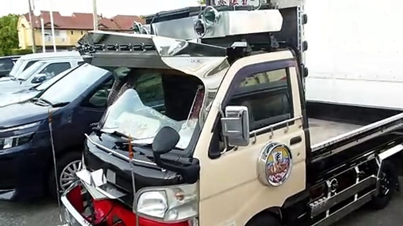 Modified Kei Truck in Japan
