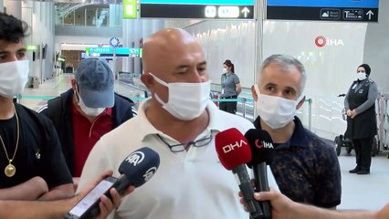 Afganistan’dan tahliye edilen vatandaşlar havalimanında açıklamalarda bulundu