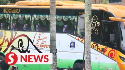 Muhyiddin and Azmin now to meet King in last batch with PAS, new list shows