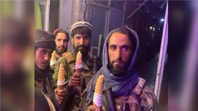 Taliban fighters enjoys ice-cream in Kabul