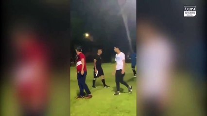 Görülmemiş olay! Hakem sahada silah çekti