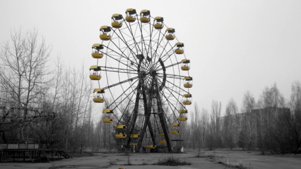 TERROR EN EL BOSQUE ROJO de CHERNOBYL, caso paranormal (Vídeo De Terror Real)