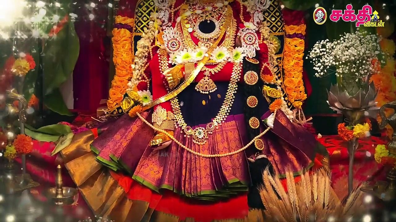 நோன்புச்சரடு கட்டிக்கொள்வது ஏன்?|Significance of Varalakshmi Vratham and thoram | Revathi Shankaran