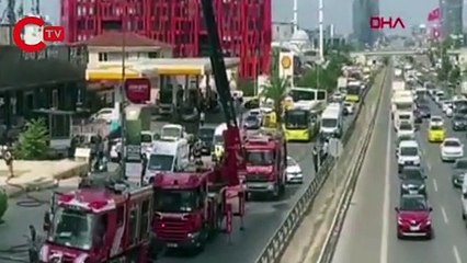 Kartal'da restoran alev alev yandı