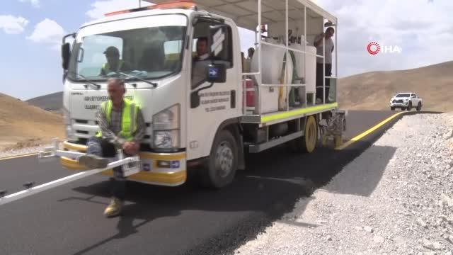 Van Büyükşehir Çaldıran kayak merkezinin yolunu asfaltladı