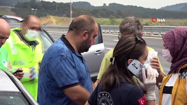 Kuzey Marmara Otoyolu’nda cip demir bariyerlere çarptı: 1 yaralı