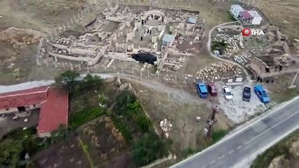 - Amorium Antik Kenti kazısında Selçuklu ve beylik dönemi kalıntılarına ulaşıldı