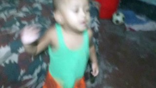 Baby Dancing With Song