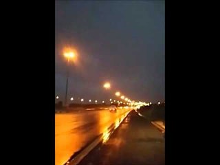 أمطار غزيرة على طريق دبي العين