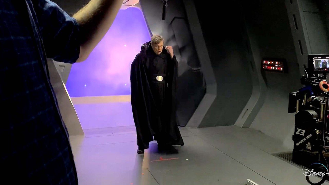Disney Gallery: The Mandalorian Season 2 on Disney+ | A Good Feeling