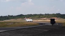 Airbus A320 PR-MYW taxiando após pousar em Manaus vindo de Brasília
