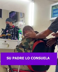 PAPA SE CORTA EL PELO POR SU HIJO CON CANCER --- DAD CUTS HIS HAIR FOR HIS SON WITH CANCER ----.