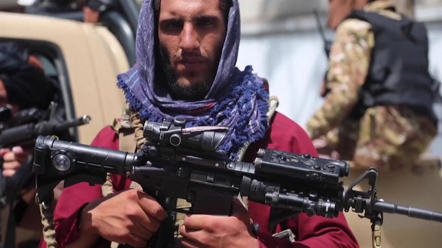 아프간 곳곳 반대시위에 탈레반 이틀째 총격...사망자 속출 / YTN