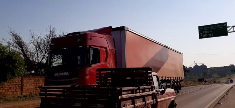 SCANIA R 450 VERMELHO CARRETA NOMA TITANIUM SIDER 6 EIXOS