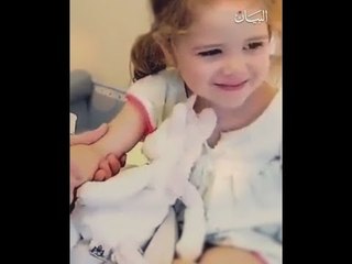 شاهد كيف يقنع الأطباء الأطفال أخذ الدواء