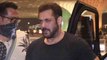 Salman Khan leaves Mumbai airport for Tiger 3 shooting; Watch video | FilmiBeat
