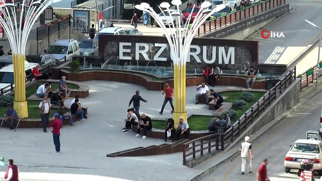 Erzurum Valisinden esnafa ilginç uyarı:- “Çift doz aşısını yaptırmayan çalışan lokantada bana hizmet edemez”