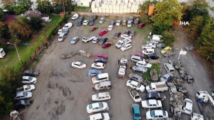 Kamp alanı olarak kullanılan alan araç mezarlığına dönüştü