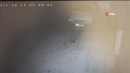 Otomobili önce tamir etti sonra çaldı...O anlar kameralara yansıdı
