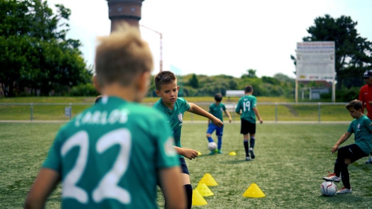 Insel-Feeling im Amateurfußball: Der TuS Borkum und seine Geschichte