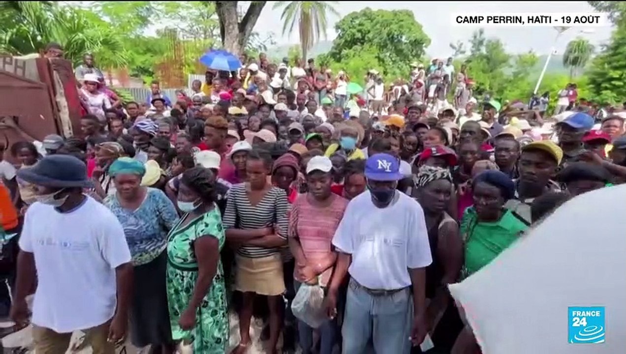 Séisme en Haïti : près de 2.200 morts, difficultés pour acheminer l'aide aux sinistrés